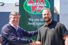 Wim Destoop, Chief Customer Officer bei Westfalia Fruit (links) und Carel van Krimpen, Gründer und CEO von Greenpoint Trading (rechts) - Westfalia Fruit