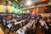 Im Rahmen des Get-together zum DOGK 2025 in Düsseldorf wurden Edeka, Globus, Lidl und Alnatura mit den Fruchthandel Magazin Retail Award geehrt.