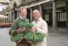 Wallace, right, enjoys a tenderstem moment with Andy Macdonald of Coregeo last year