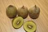 Kiwifruit 'helps clear cold symptoms'