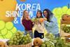 Korea Agro-fisheries & Food Trade Corporation (aT) Korean grape pear pop up New York 261021_K-푸드의+열풍,+뉴욕+맨해튼서+한국산+신선과일로+이어간다(참고사진2)