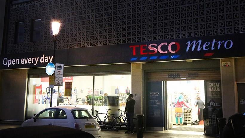 Tesco night outlet