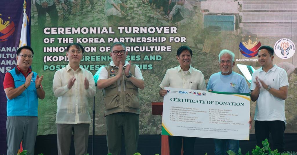 President of the Philippines Inaugurates Korea-Backed Greenhouse Project in Quezon