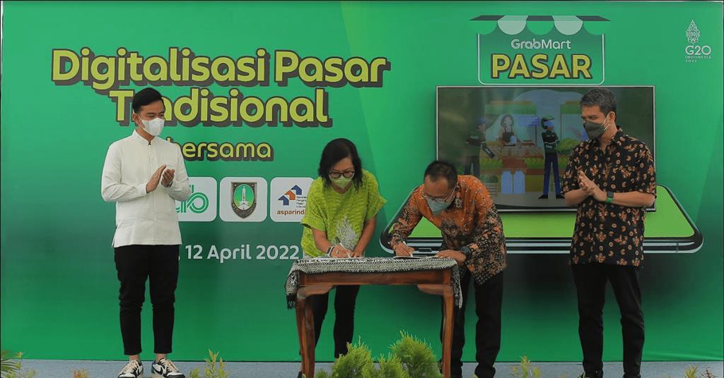 Digitalisasi Pasar Indonesia |  Artikel