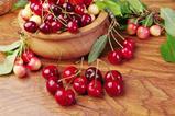 GEN cherries AdobeStock_1365167141
