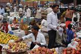 IN Azadpur wholesale market Delhi apples