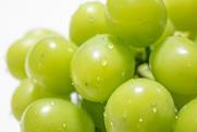 Shine Muscat grapes AdobeStock_2005010990