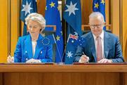 l-r Ursula von de Leyen and Anthony Albanese sign the Australia-EU FTA