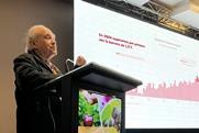 Professor Fernando Santibáñez, speaking at the First International Fruit Meeting in La Araucanía