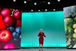 Cathy Burns gave the keynote address at the 2026 Global Produce & Floral Show