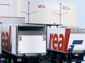 Metro Group logistics Real trucks