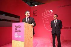 Pedro Alberto Cruz, Murcia tourism minister (left) with Juan Marín Bravo, Proexport president