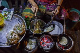 Food in Action - Cooking breakfast dosa at daybreak in Yangon, Myanmar - Mick Shippen
