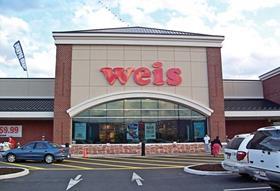 Weis Markets store front