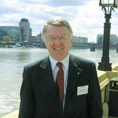 Douglas Henderson
