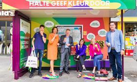 NL Edible Bus Stop Geef Kleur Door 1