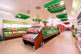 Dia Spain fresh produce aisle