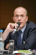 Giles Shapley