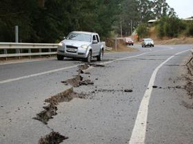 chile earthquake road