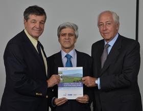 Chile launches sustainability guide 2013
