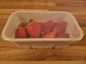 Packaging Automation tray sealed pulp tray strawberries