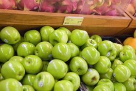 Vanguard apples on sale in China