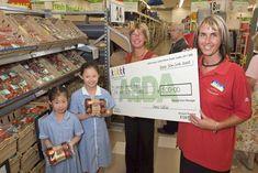 School gets tomato cheque