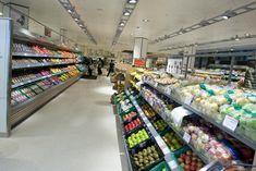 Supermarkets ‘must improve local food links’, report claims