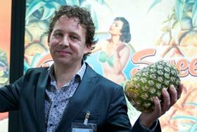 NL Cool Fresh Hugo Vermeulen pineapples crownless