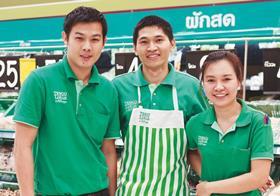Thai Tesco Lotus workers