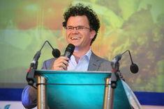 Comedian Dominic Holland presenting last year's event, back by popular demand in 2009