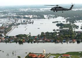 TH Thailand October 2011 Bangkok flooding US navy helicopter