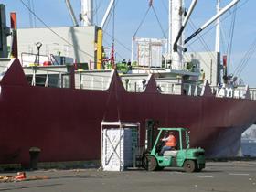 US Port of Philadelphia forklift ship1