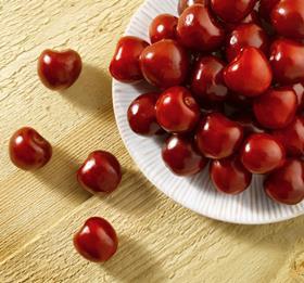 Picota cherries