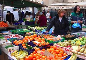 Italy fruit market