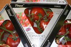 The new triangular tomato packaging