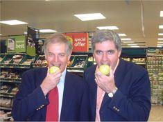 Alistair Moody (l) and Stuart Symington