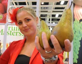 NL Conference pears Fruitmasters Fruit Logistica