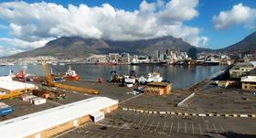 Port of Cape Town (attribute to Hein.Vogel on Wikimedia Commons)