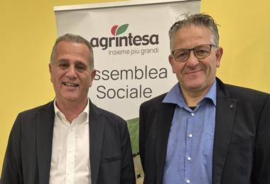 Cristian Moretti and Aristide Castellari of Agrintesa