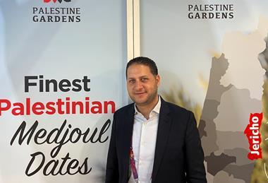 PS Palestine Gardens Momen Sinokrot