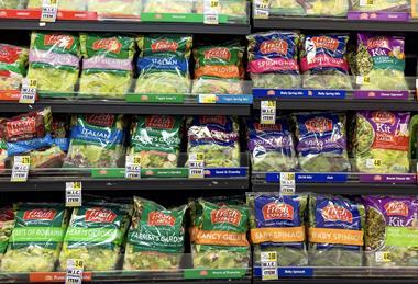 Fresh Express bagged salad US Atlanta MUST CREDIT Scott Habermann - Adobe Stock