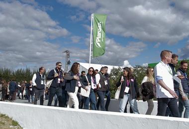 Planasa meet and greet