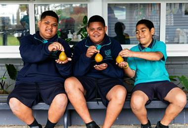 Fruit in Schools boys with pears  5+ A Day Charitable Trust
