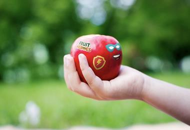 Eosta Fruit Heroes apple sticker