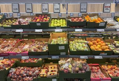 Lidl showed greater support for British apples than any other UK retailer in the first two months of the season