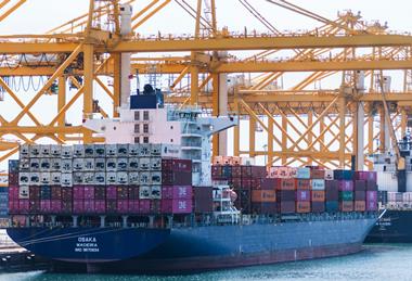 Jebel Ali port UAE DP World shipping containers