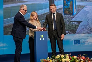 Melinda cable car opening