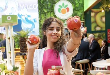 AE FFC Pink Lady apple