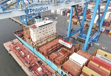 SCSA citrus unloaded Philadelphia Maersk Nele